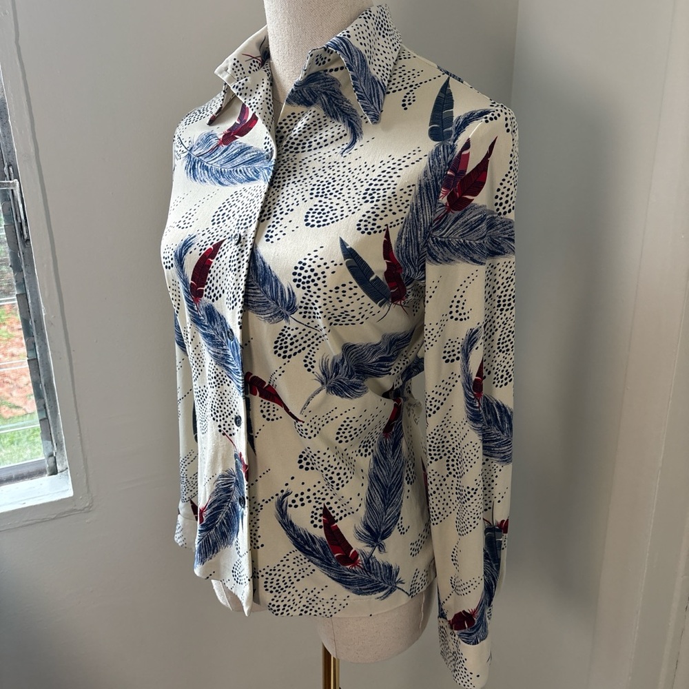VTG 70s Feather Print Button-Up with Wide Collar